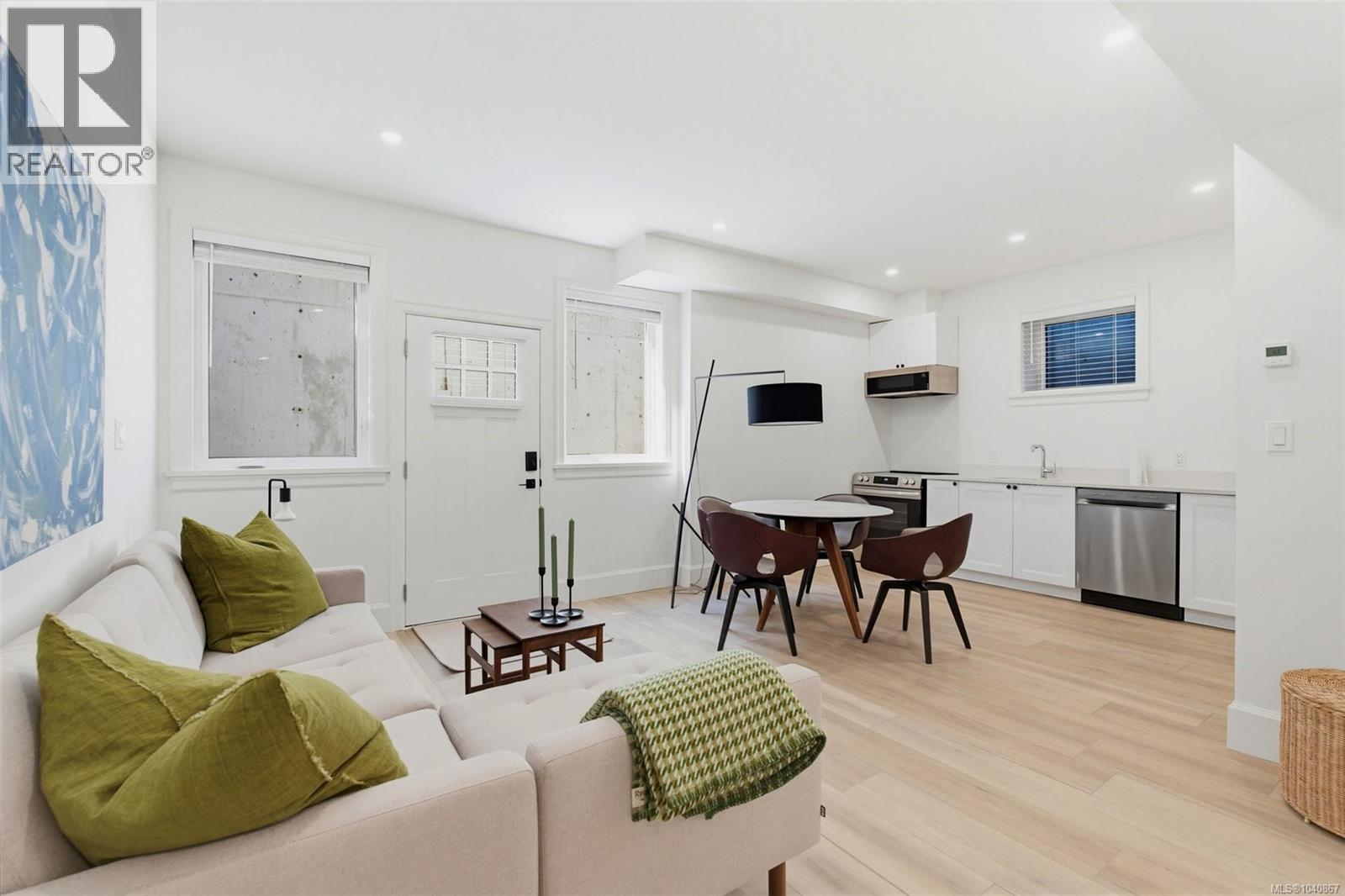 1027 Hampshire Rd - 59