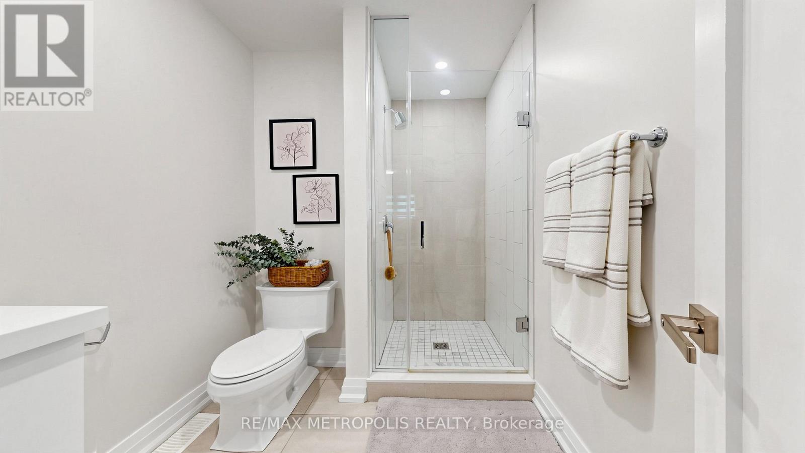 62 DAVELAYNE ROAD - 30