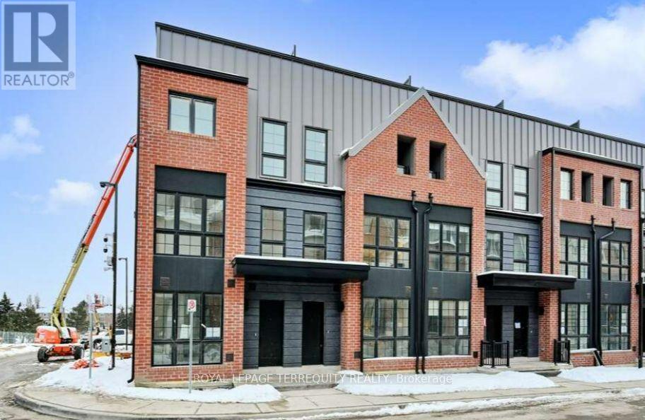 150 ALTON CRESCENT - 2
