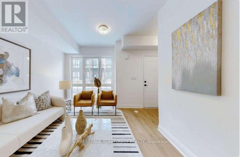 150 ALTON CRESCENT - 5