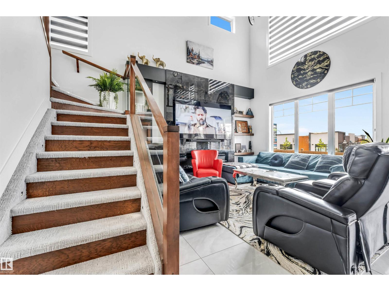 208 33 street SW - 11