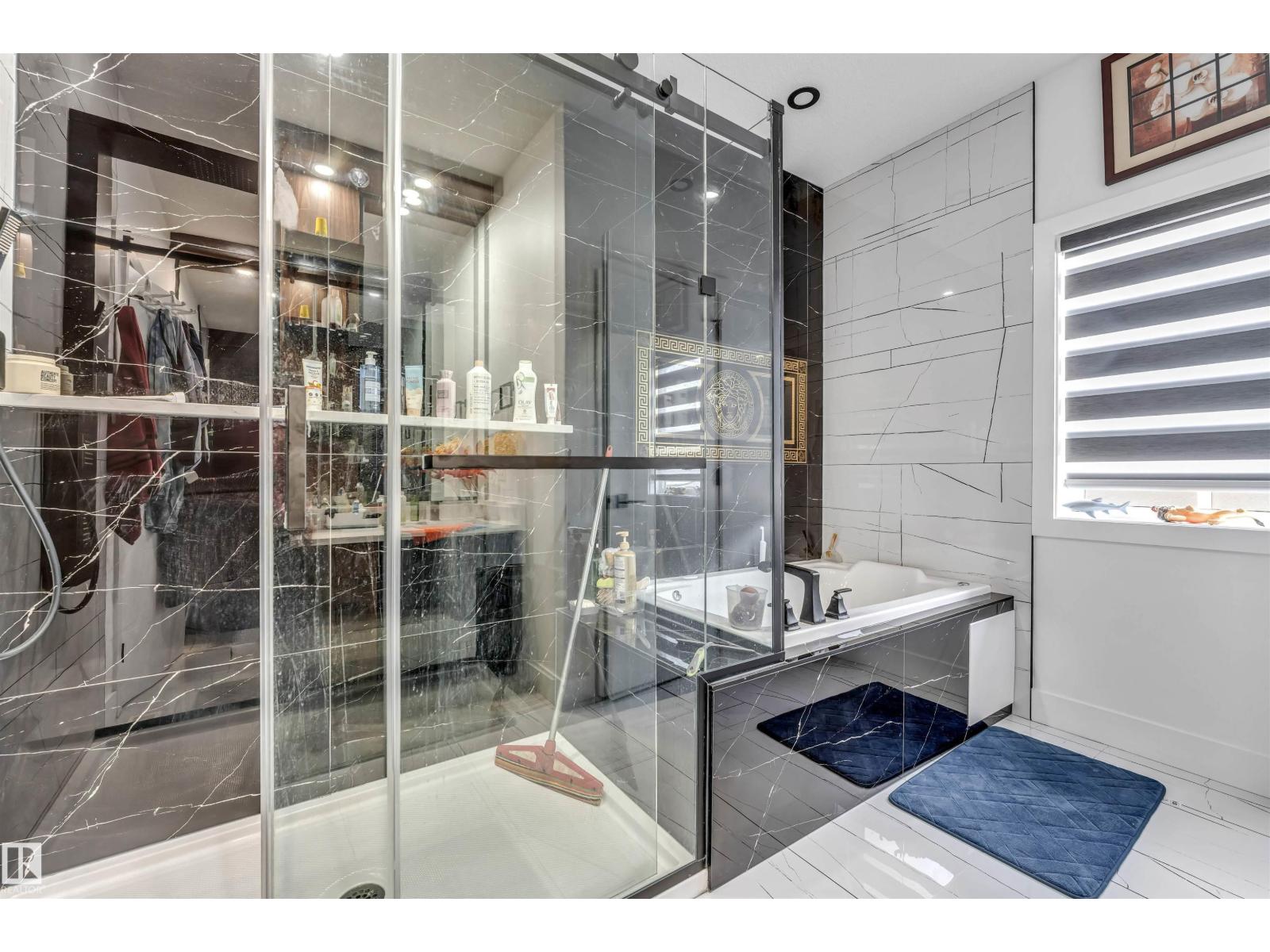 208 33 street SW - 28