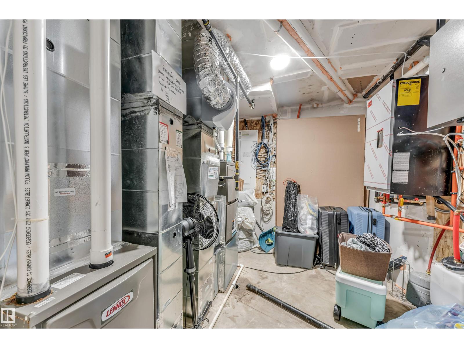 208 33 street SW - 44