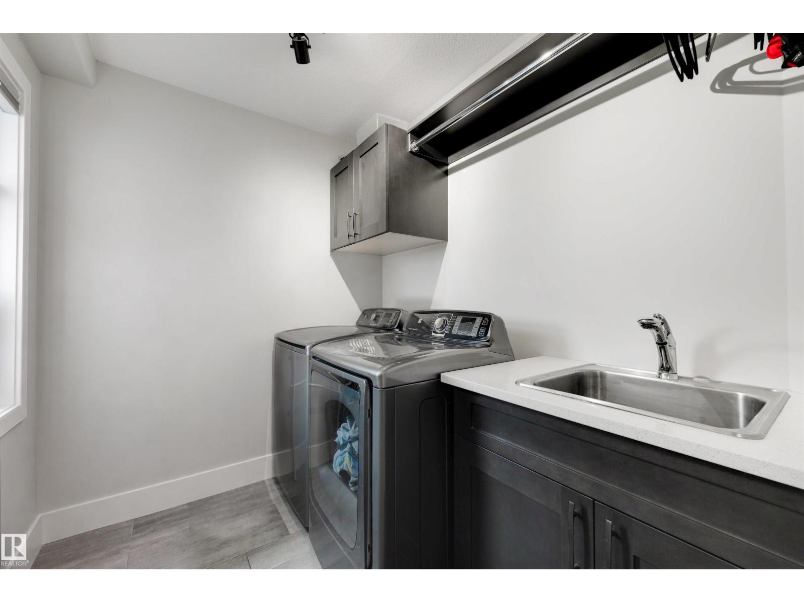 19 LAPIERRE PL — photo 31