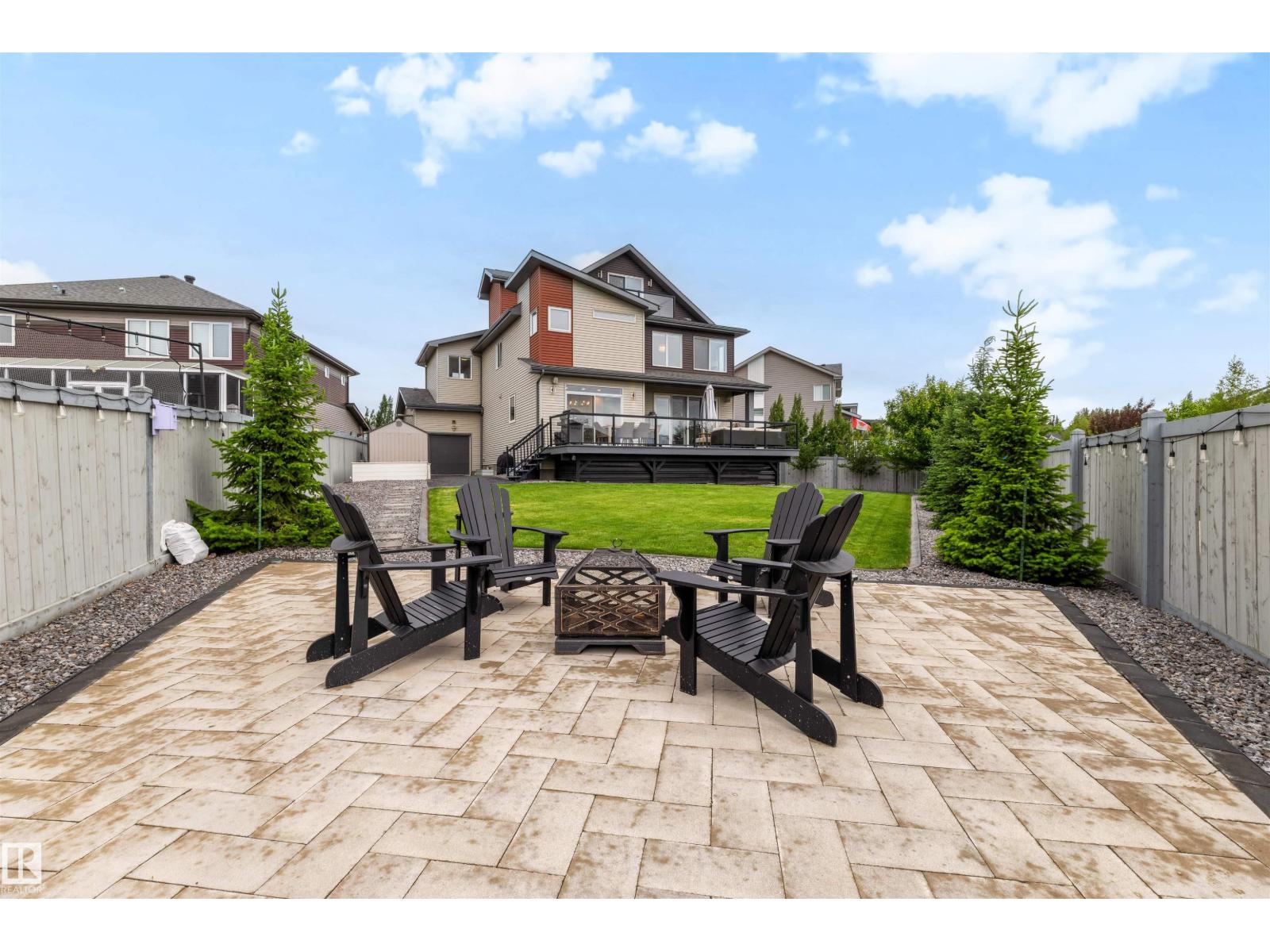 19 LAPIERRE PL — photo 43