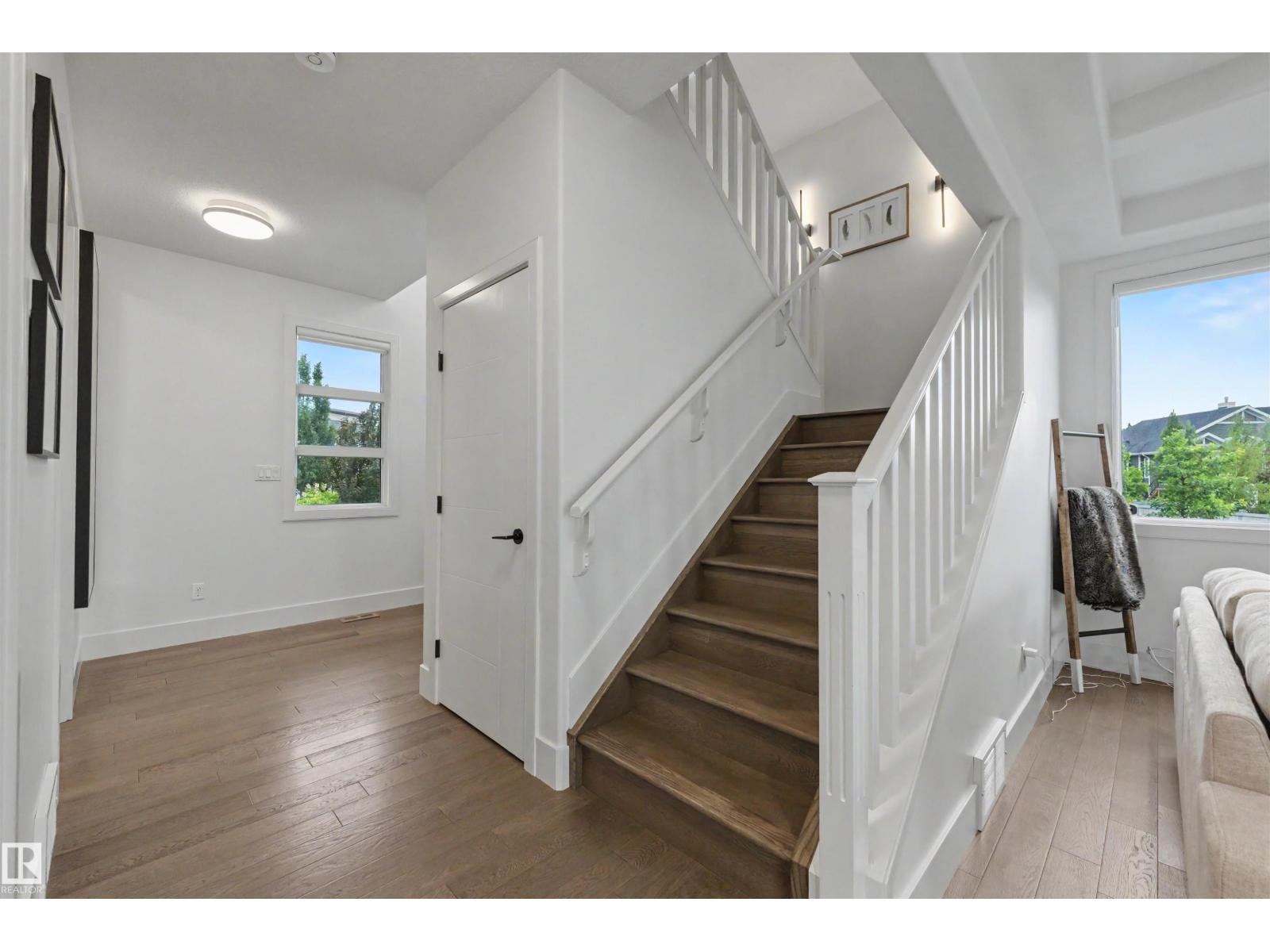 19 LAPIERRE PL — photo 15