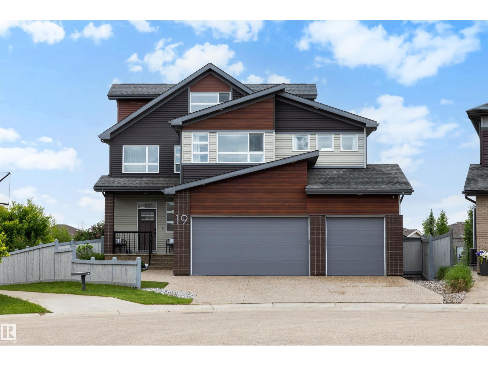 19 LAPIERRE PL — photo 49