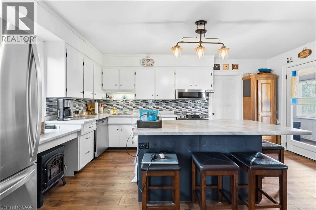594 NIAGARA STONE Road - 19