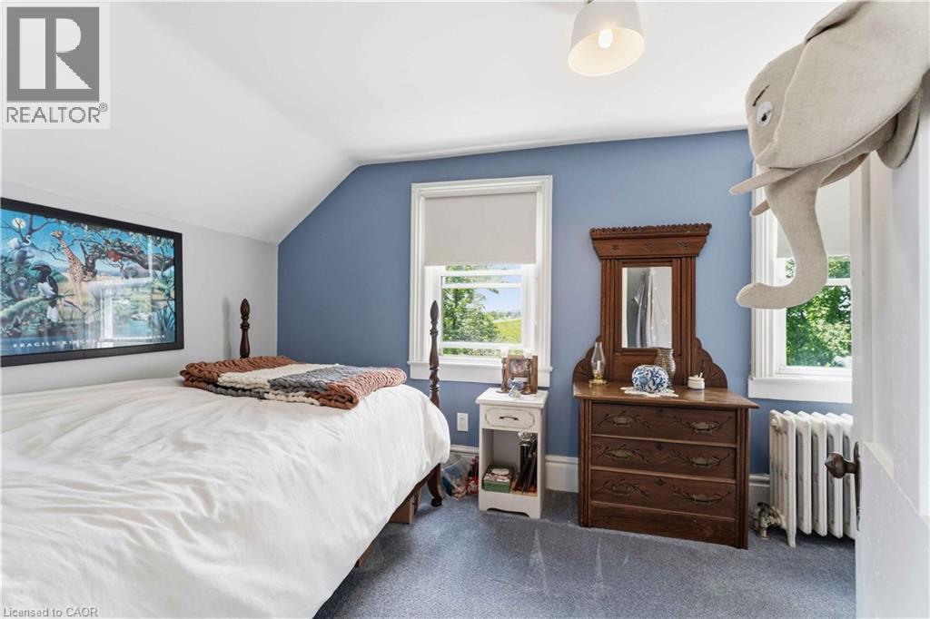 594 NIAGARA STONE Road - 36