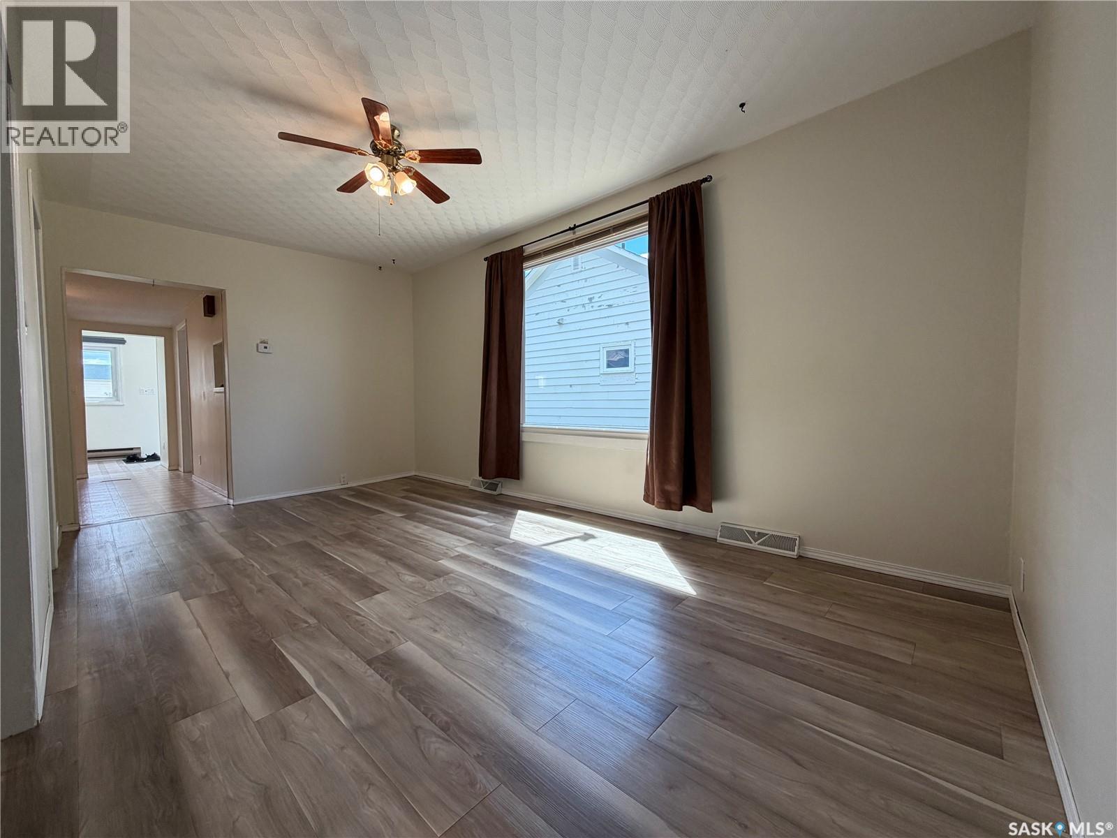 610 12th STREET — photo 15