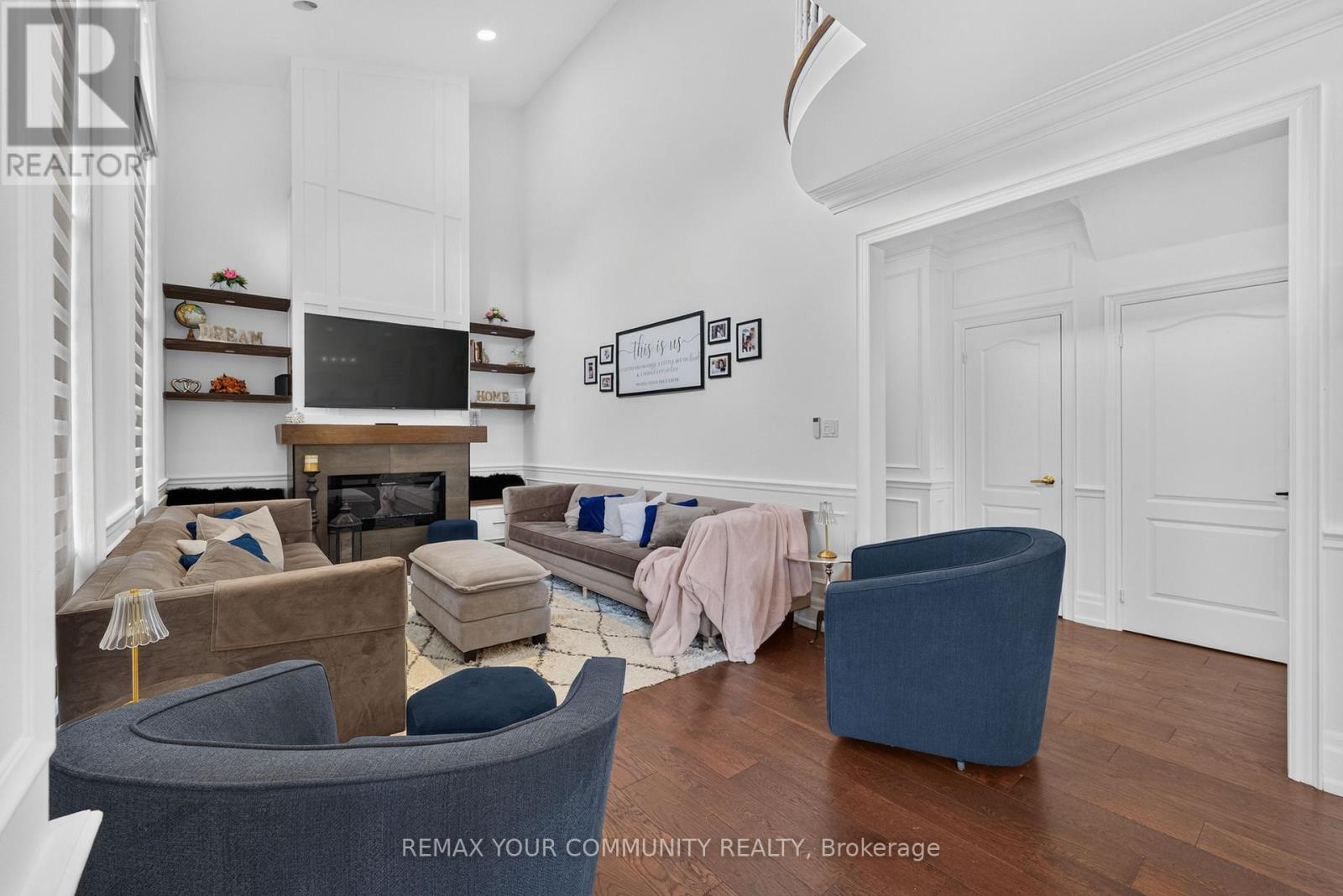 119 TOSCANA ROAD - 8