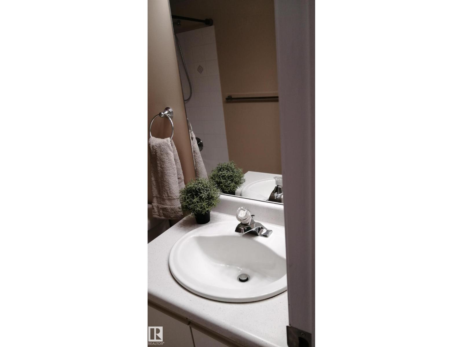 #324 6720 158 AV NW — photo 11