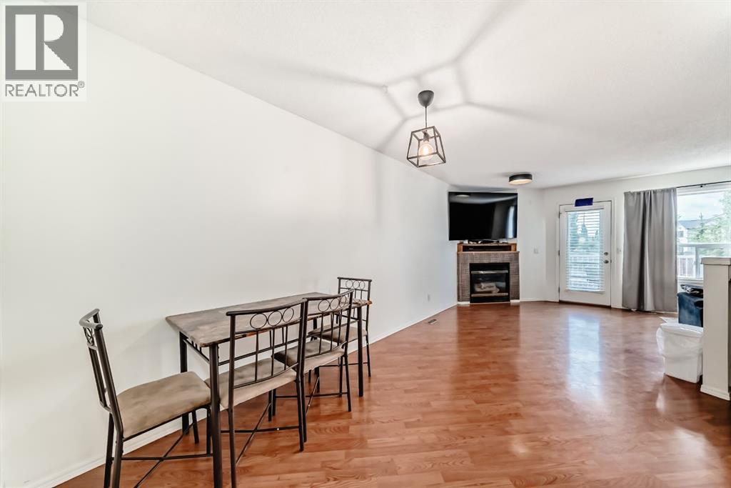 325 Mt Douglas Manor SE - 8