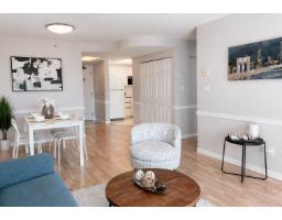 702 13353 108 Avenue, Surrey, BC V3T5T5 Photo 8