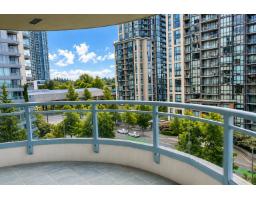 702 13353 108 Avenue, Surrey, BC V3T5T5 Photo 16