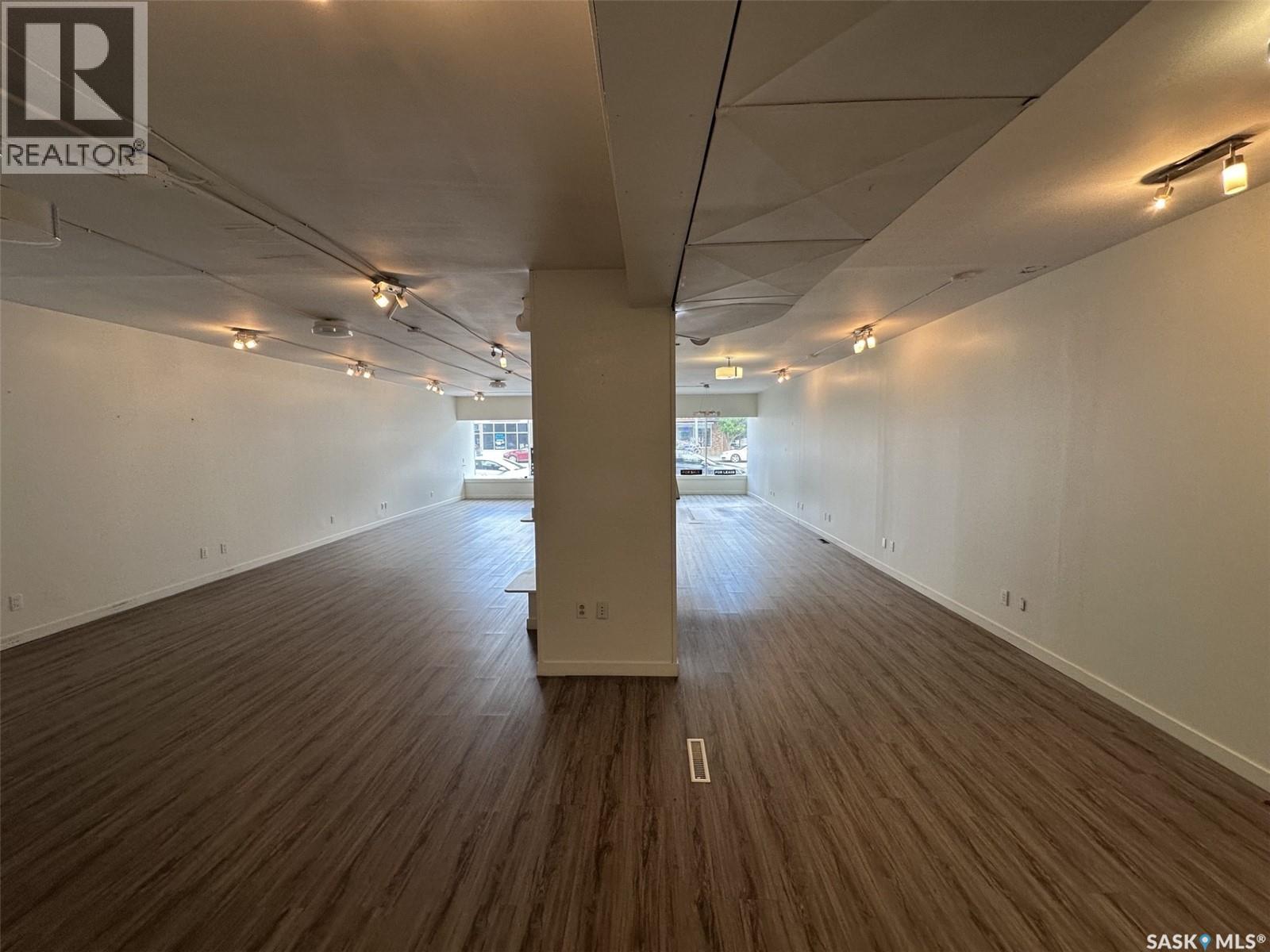 328 Main STREET N - photo 3