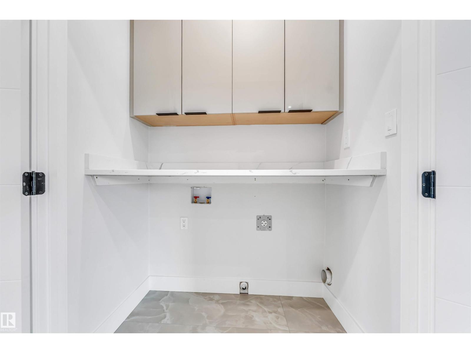 6013 19 ST NE - 29