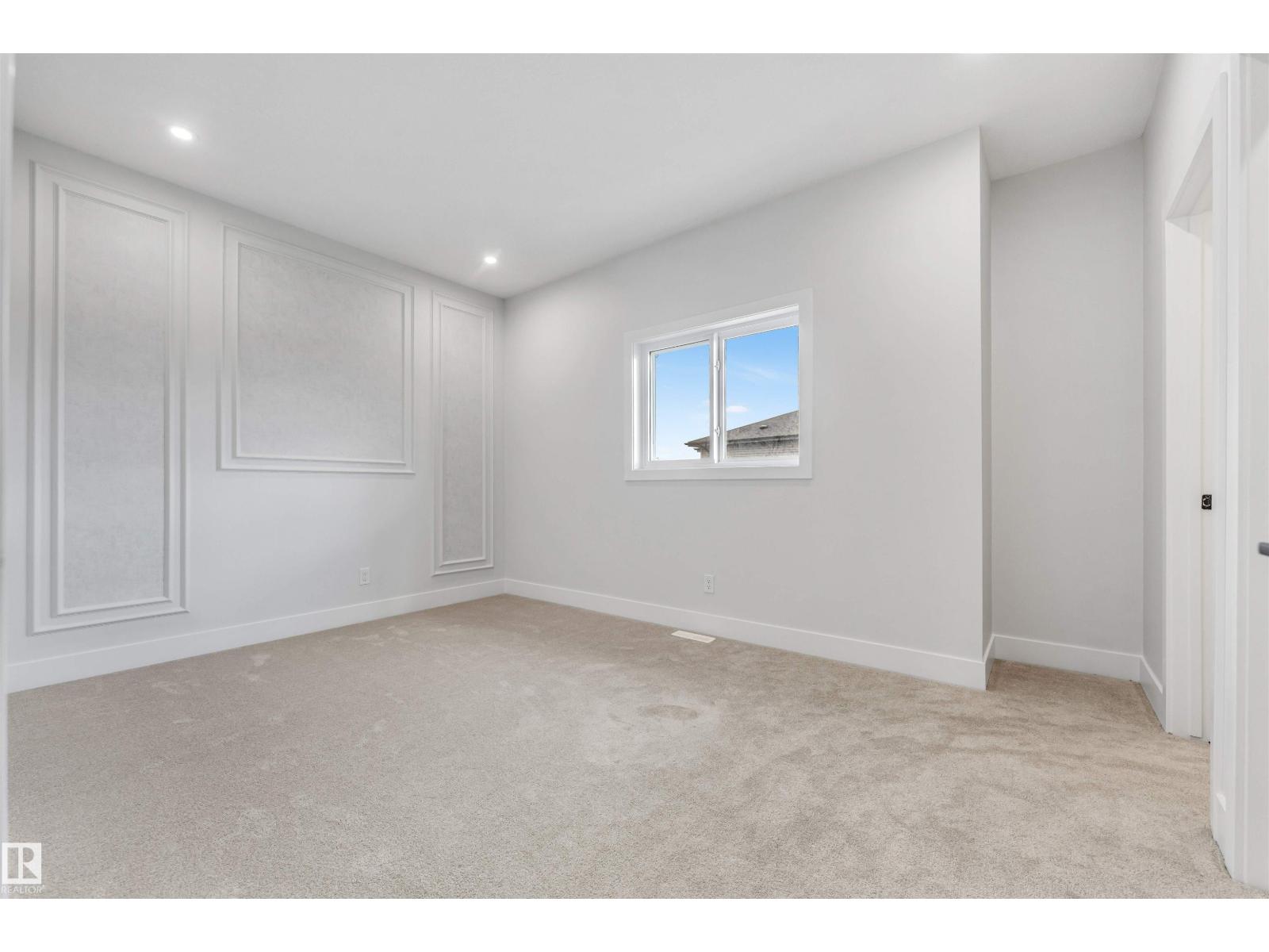 6013 19 ST NE - 33