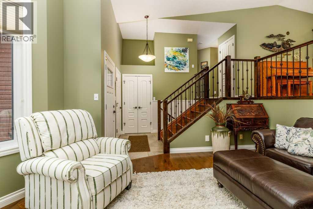 70 Douglas Avenue — photo 7