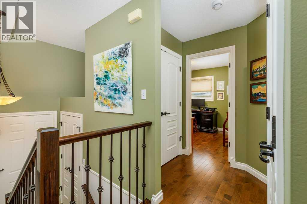 70 Douglas Avenue — photo 14