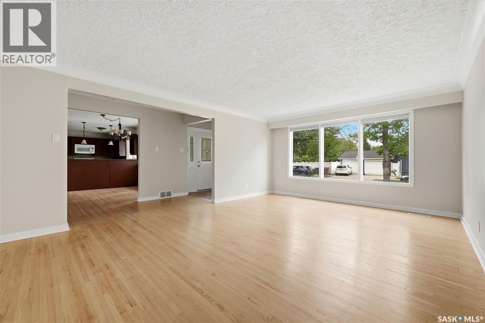 10 Lamont CRESCENT — photo 7