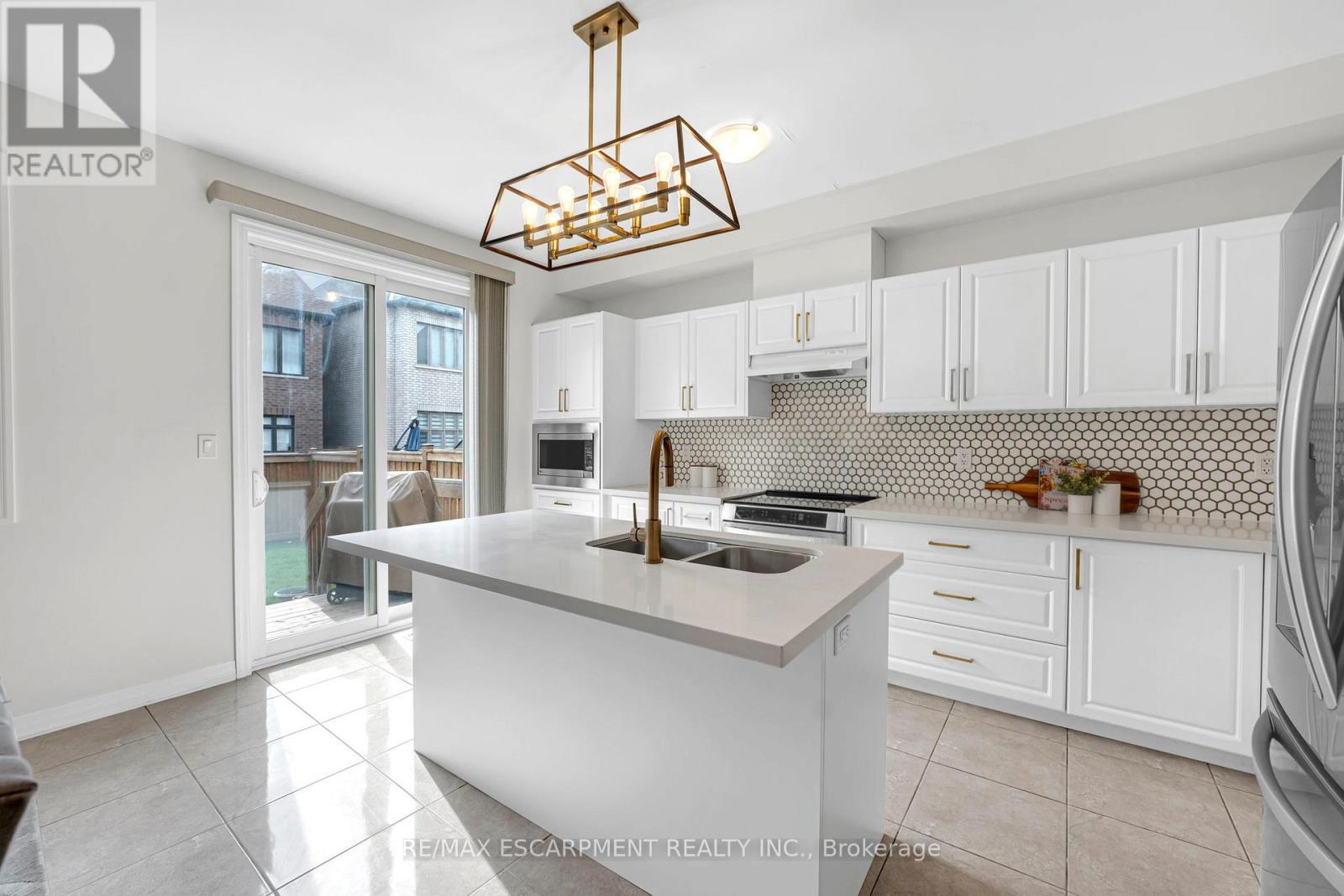 3430 CLAYTON TRAIL - 18