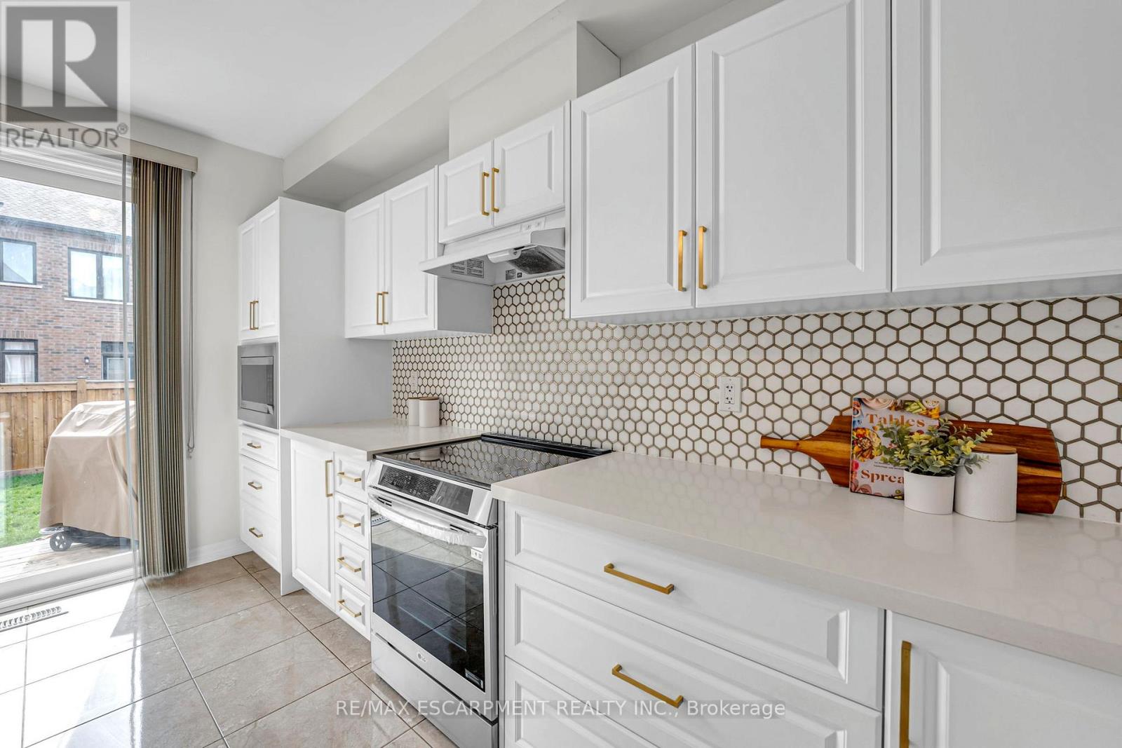 3430 CLAYTON TRAIL - 21