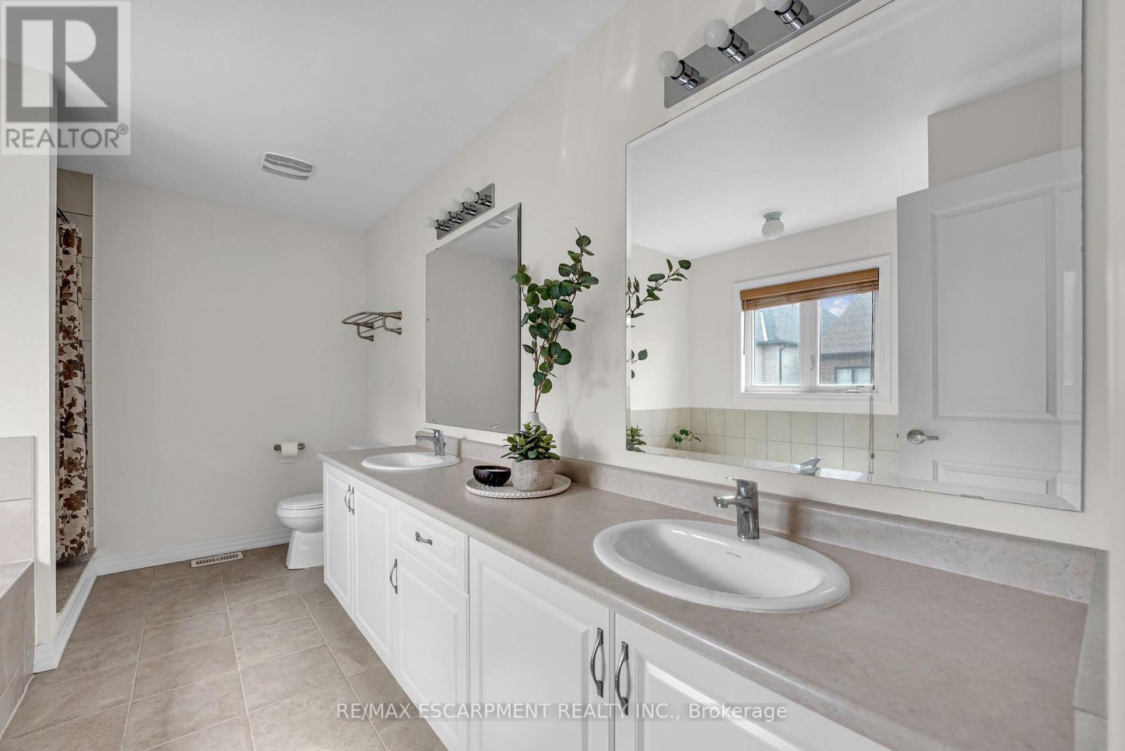3430 CLAYTON TRAIL - 25