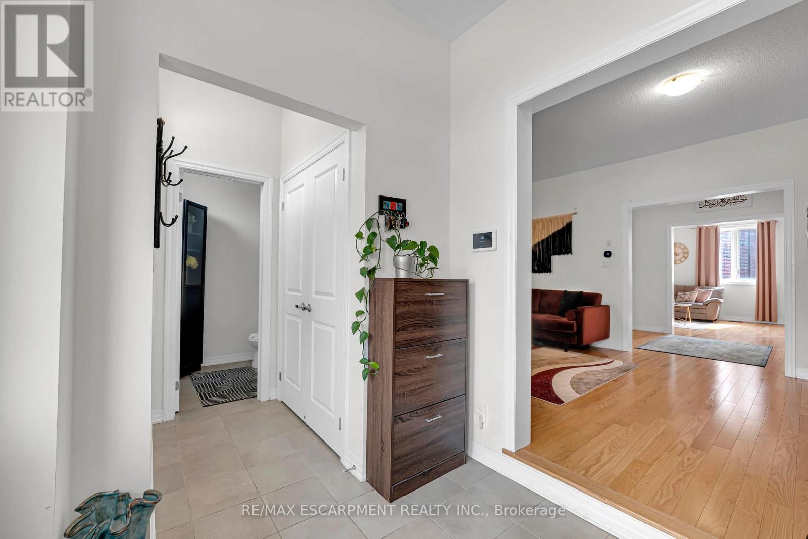 3430 CLAYTON TRAIL - 8