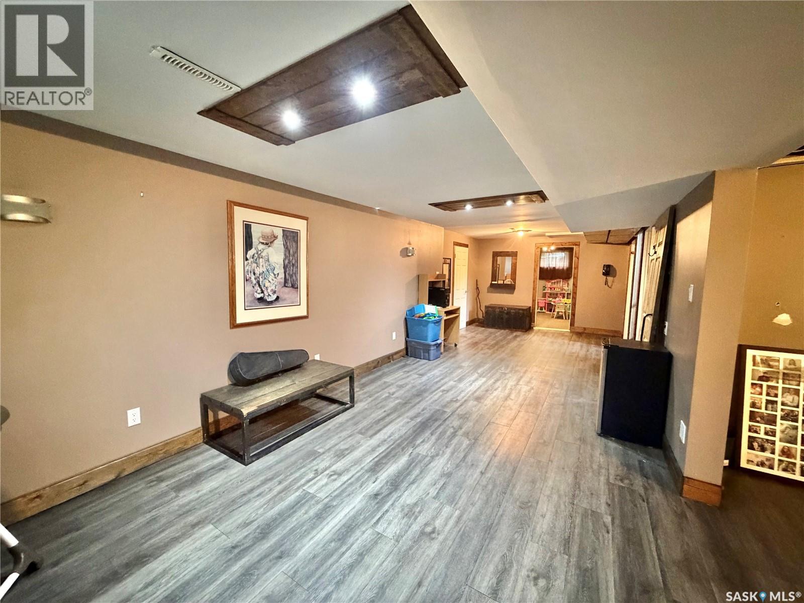 361 Fourth AVENUE N - 41