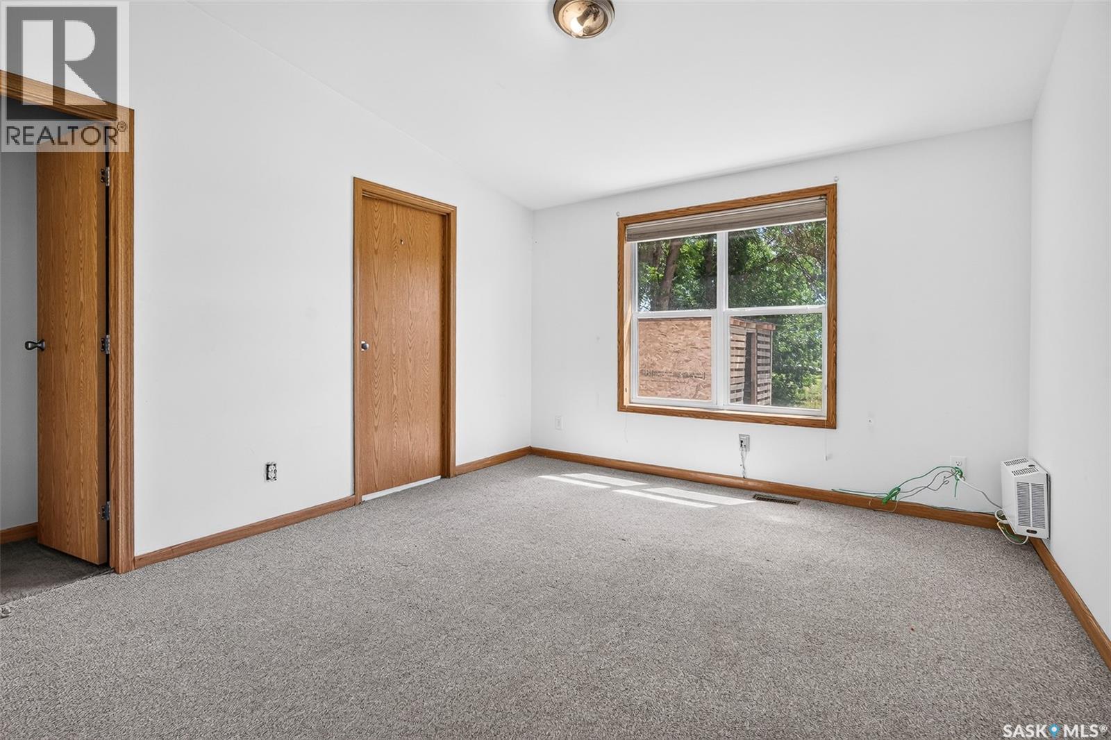 D4 1295 9th AVENUE NE — photo 29