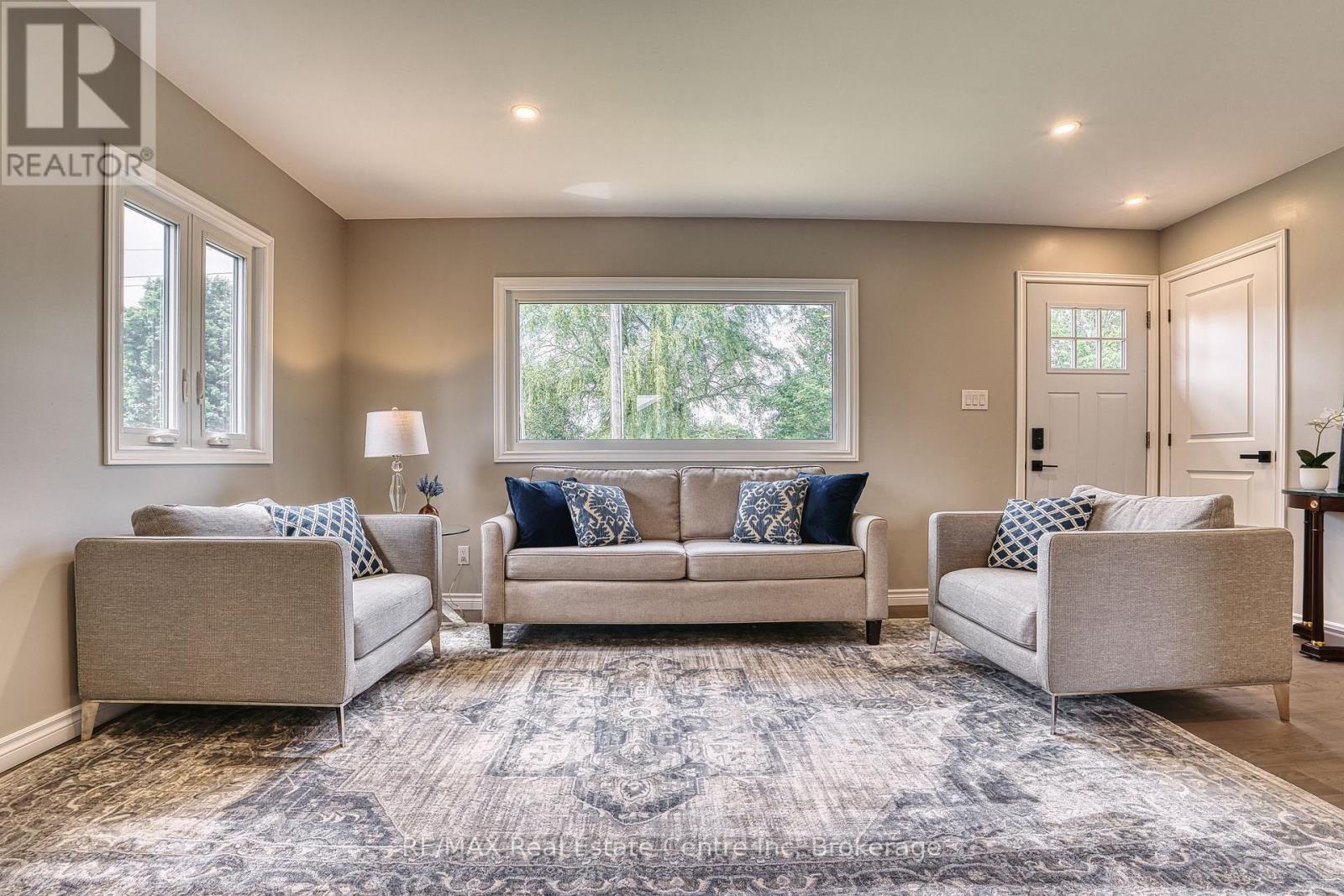 85088 GREY ROAD 14 - 10