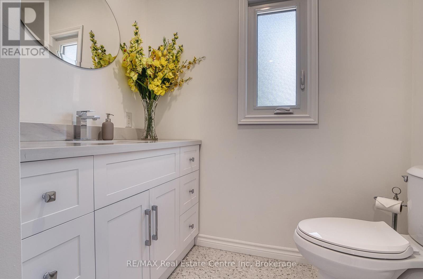 85088 GREY ROAD 14 - 17