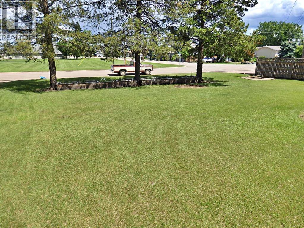6019 52 Avenue - 42