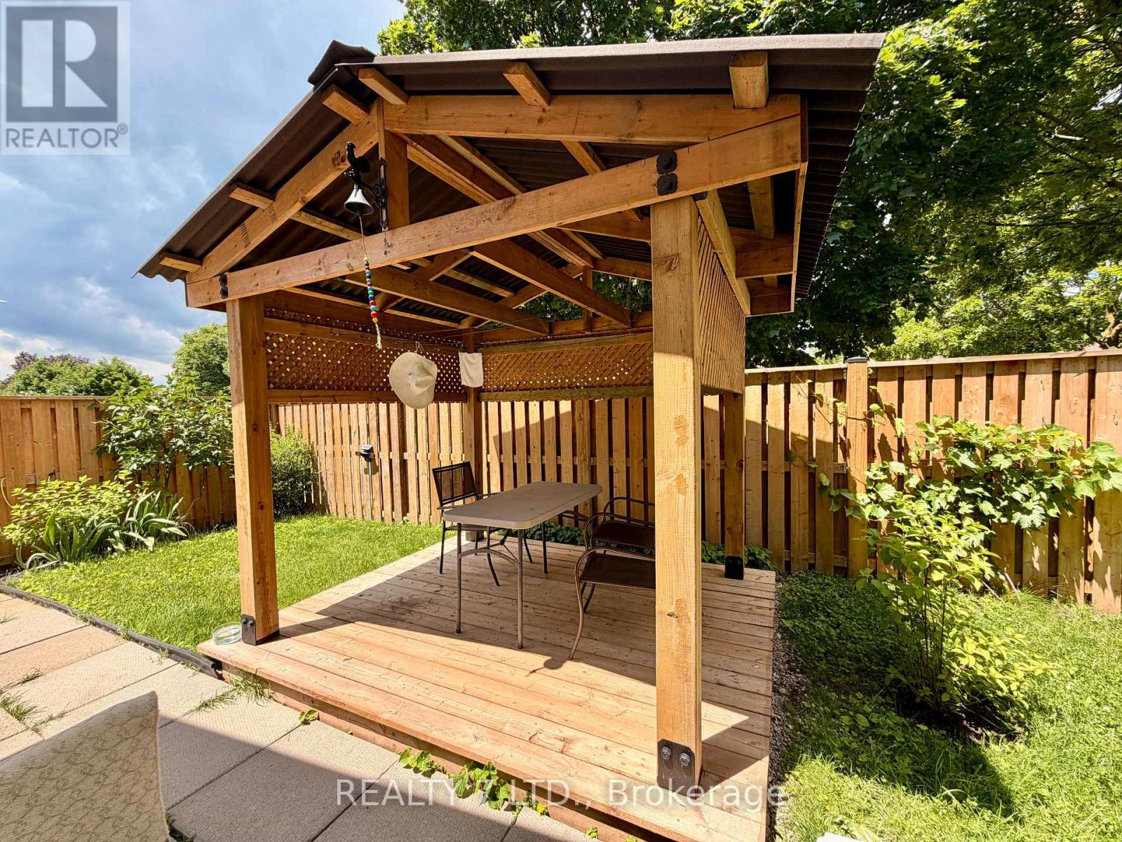 6479 BURWOOD AVENUE - 29
