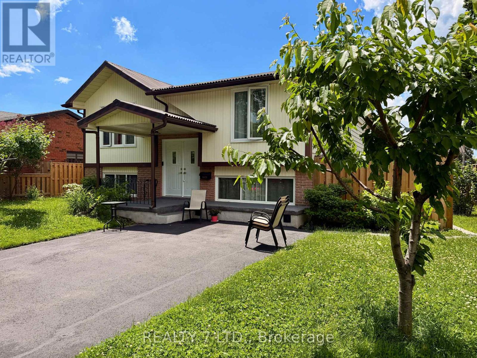 6479 BURWOOD AVENUE - 3