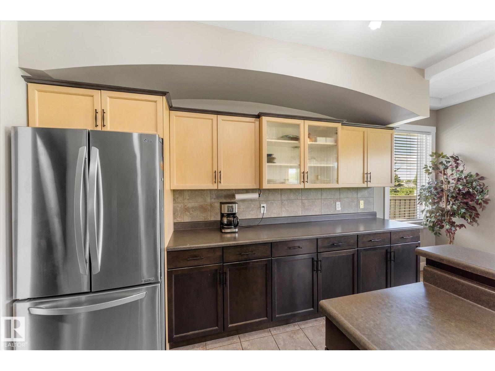 488 MACEWAN RD SW - 13