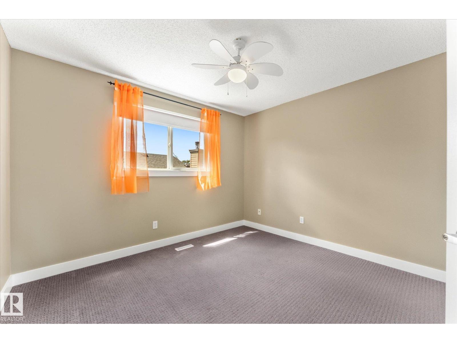 488 MACEWAN RD SW — photo 31