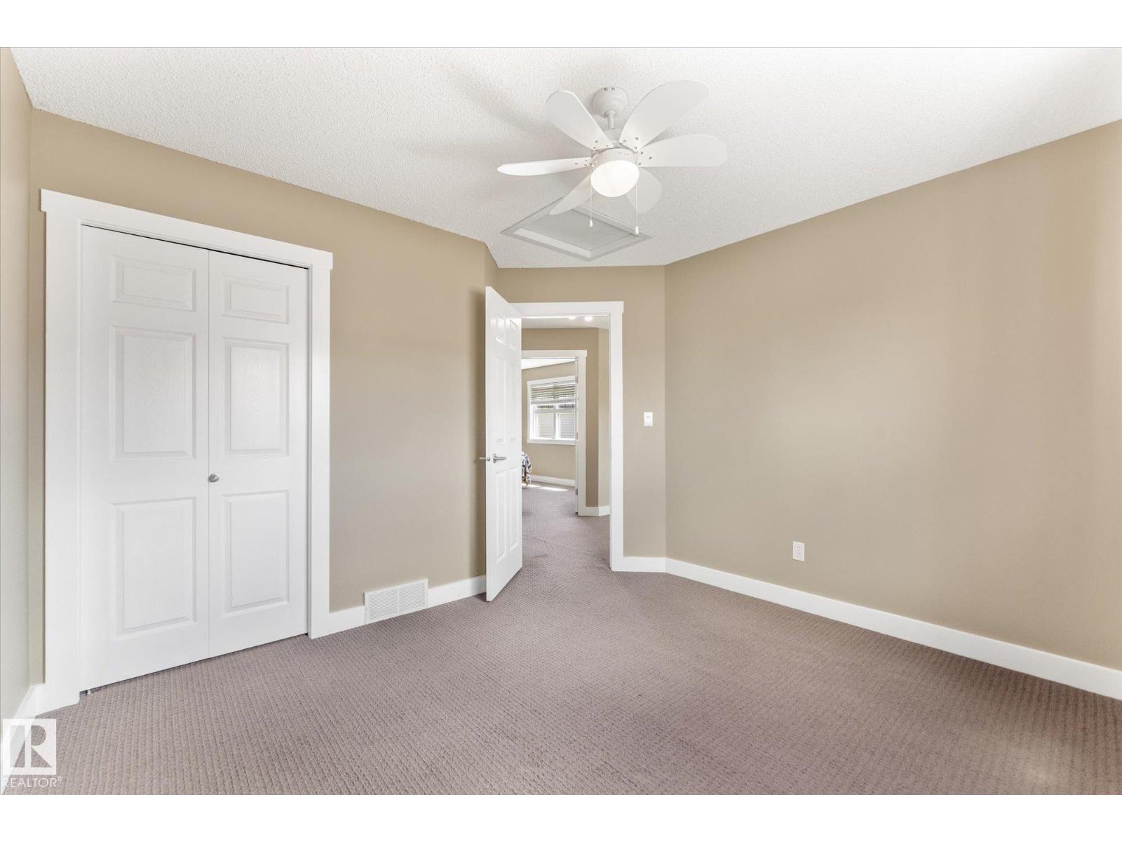 488 MACEWAN RD SW — photo 35