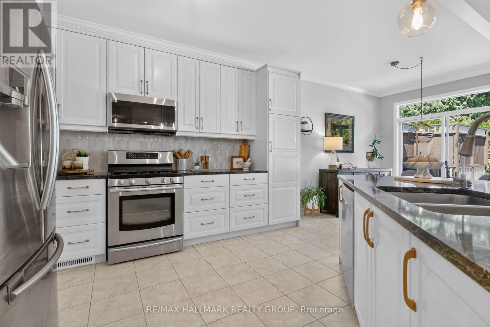 4 Bed, 3 Bath House for Sale in Ottawa – 85 KNOWLTON DRIVE, Ottawa – MLS# X13470264 - Image 17