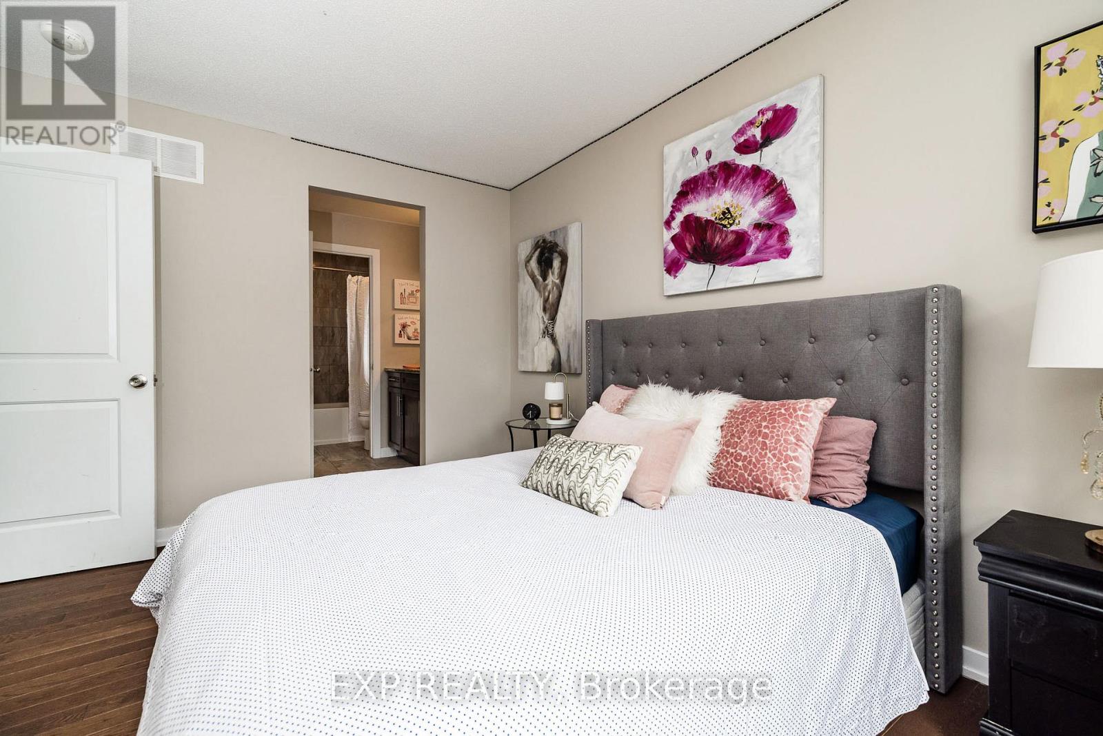 119 RIDDELL STREET - 33