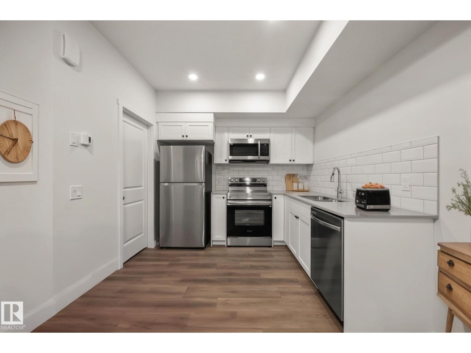 138 CHAPPELLE DR SW — photo 14