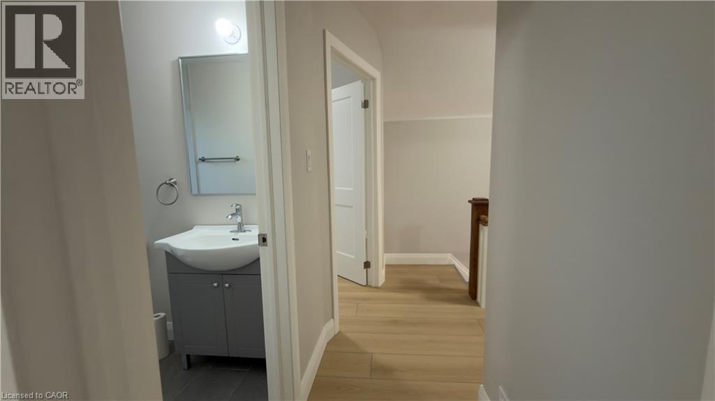 18 MIEHM Place - 17