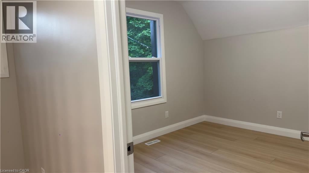 18 MIEHM Place - 21