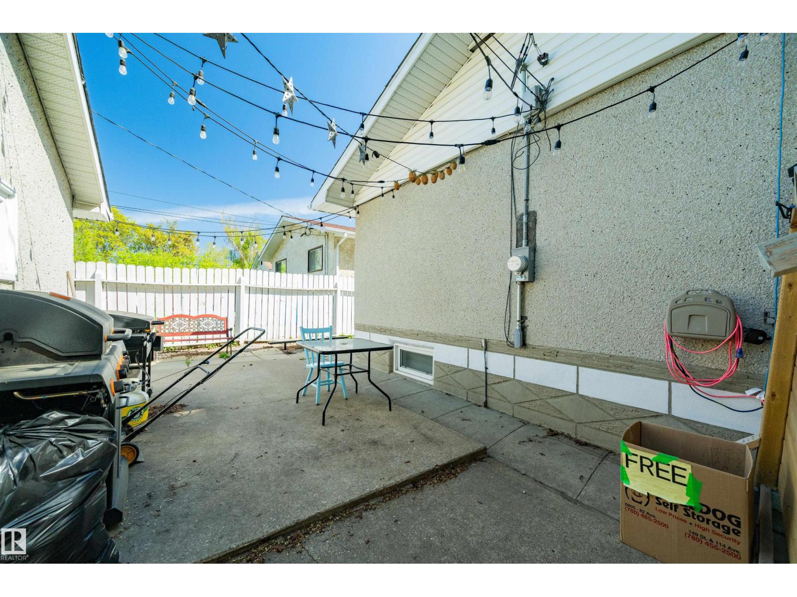 12002 39 ST NW - 26