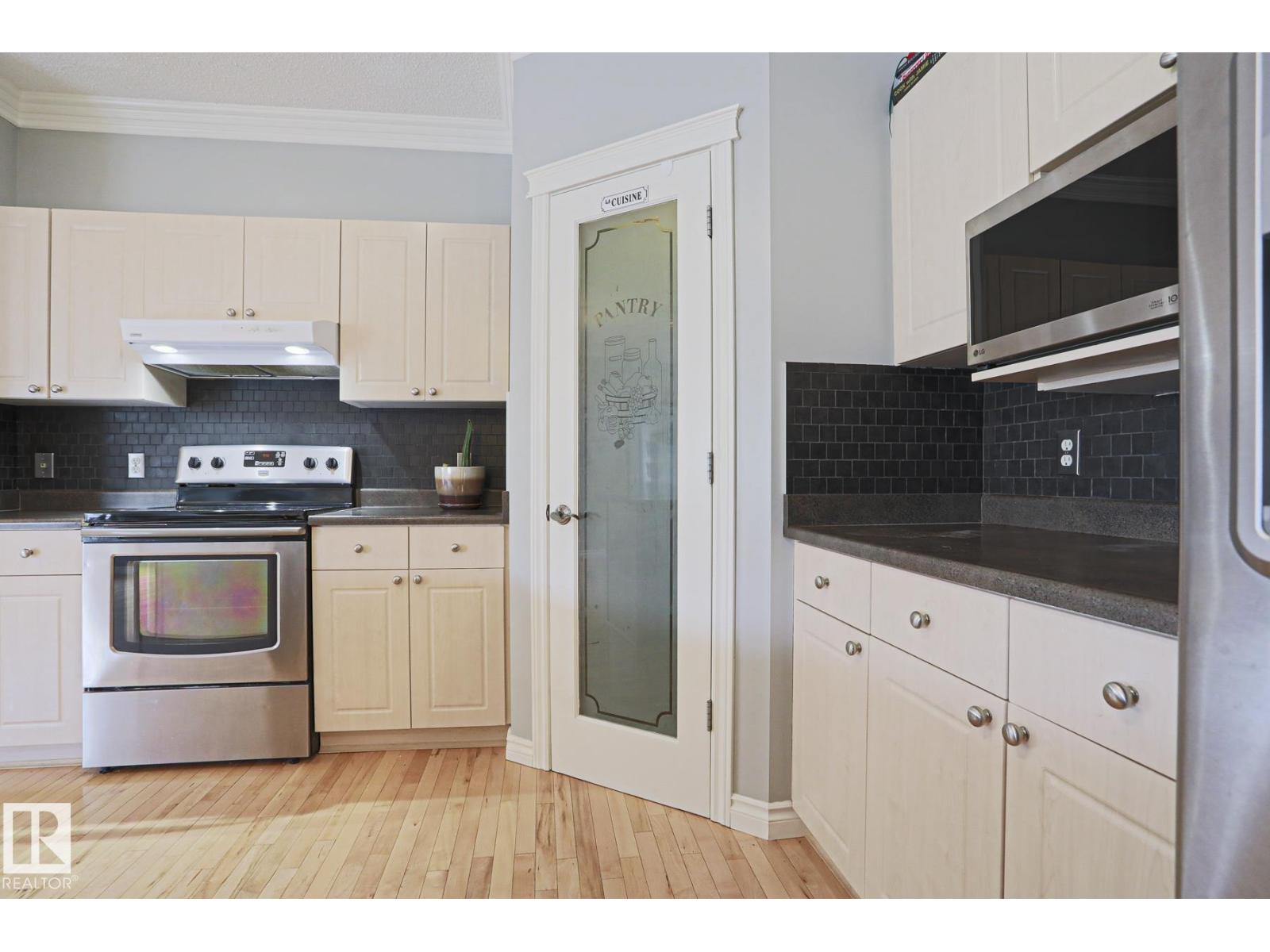 1712 TOMLINSON CM NW — photo 7