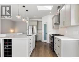 5pc Ensuite bath - 1900 Irongate Place Unit# 52, Kamloops, BC V2H0B1 Photo 13