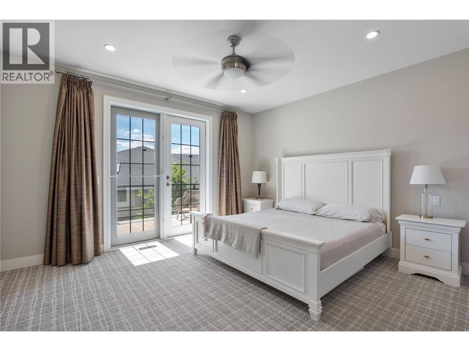 #52 1900 Irongate Place - 24