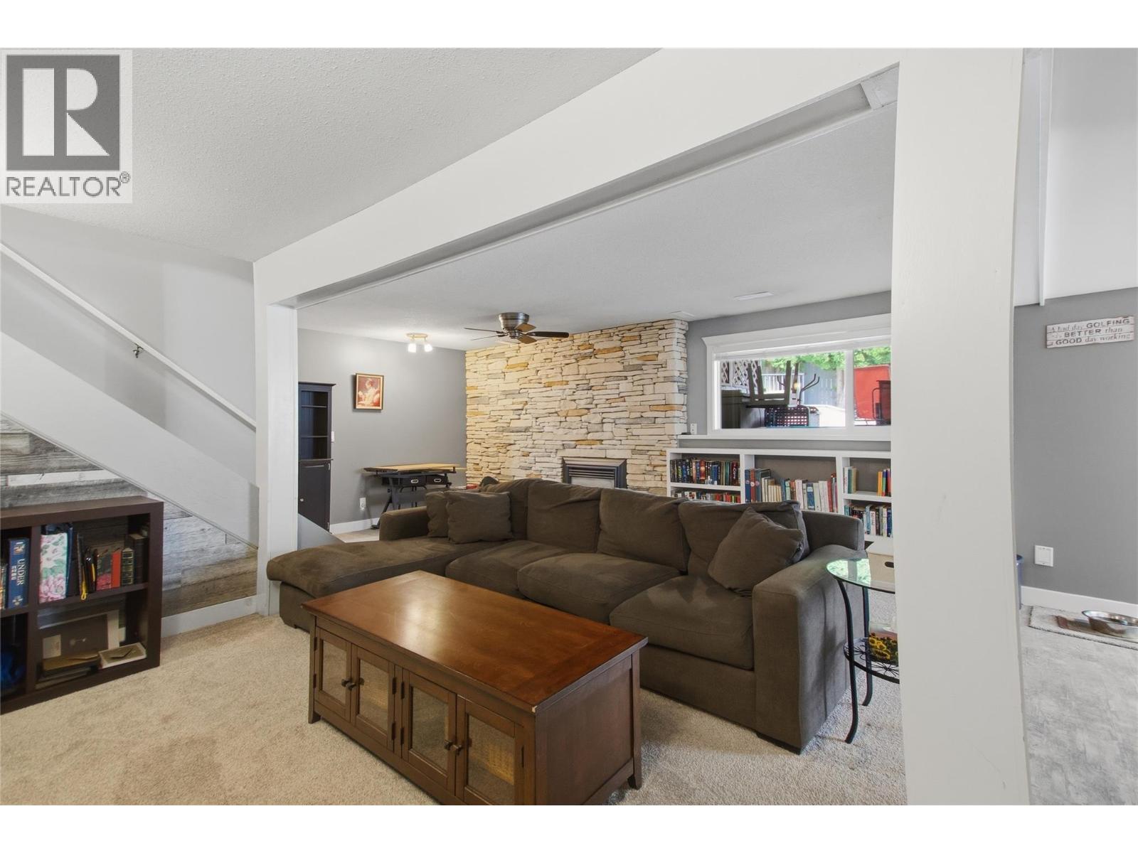 1914 SEDGEWICK Drive - Image 44