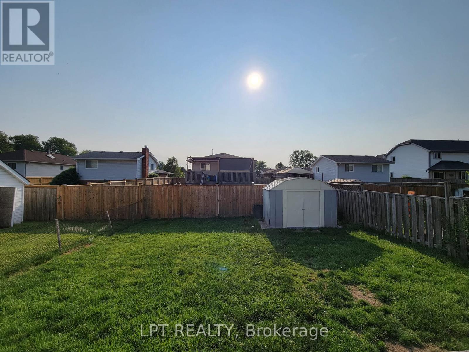 57 POPLAR CRESCENT - 11